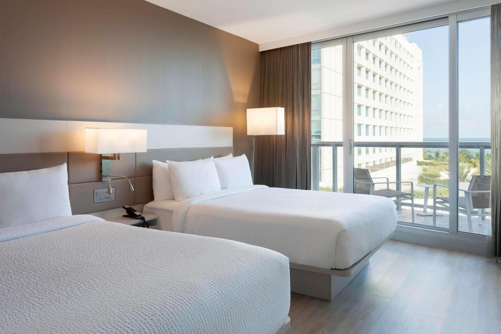 Ac Hotel By Marriott מיאמי ביץ' מראה חיצוני תמונה